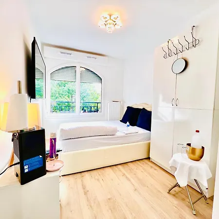 Les Residences De Djibril