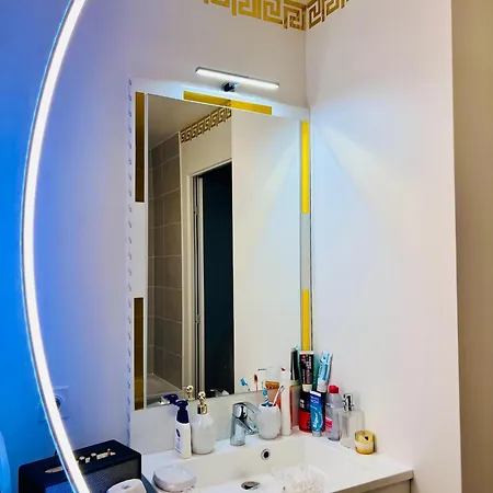 Les Residences De Djibril Homestay *