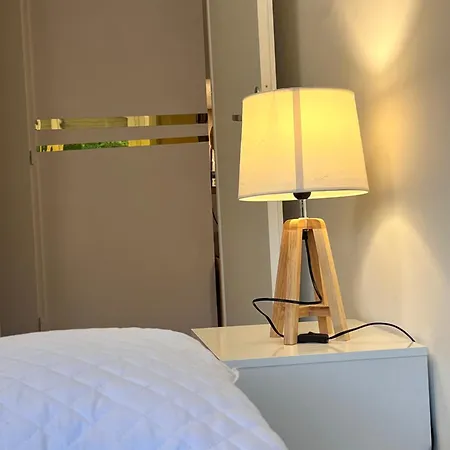 Homestay Les Residences De Djibril Le Blanc-Mesnil