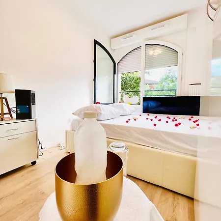 Les Residences De Djibril Homestay