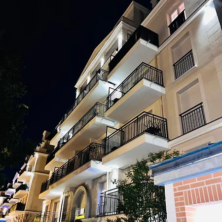 Les Residences De Djibril