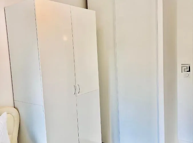 Les Residences De Djibril Privatunterkunft Le Blanc-Mesnil