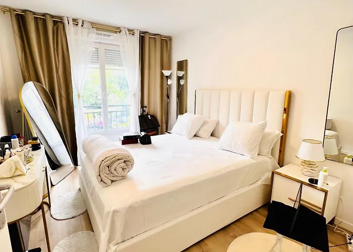 Privatunterkunft Les Residences De Djibril Le Blanc-Mesnil