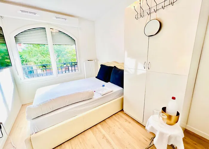 Privatunterkunft Les Residences De Djibril Le Blanc-Mesnil